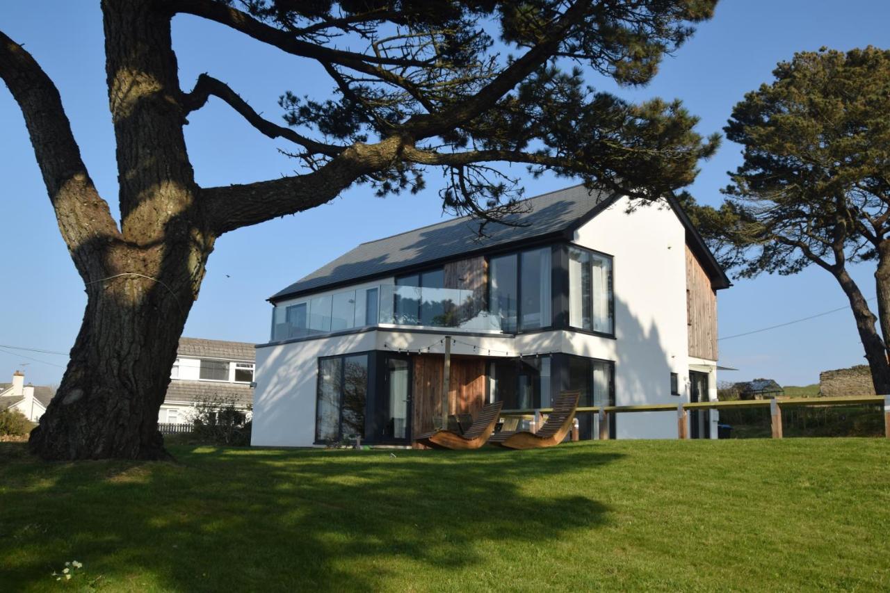 Flat 1 High Tide House, Mortehoe - Beautifully Designed Ground Floor Flat With Sea Views And Garden Экстерьер фото